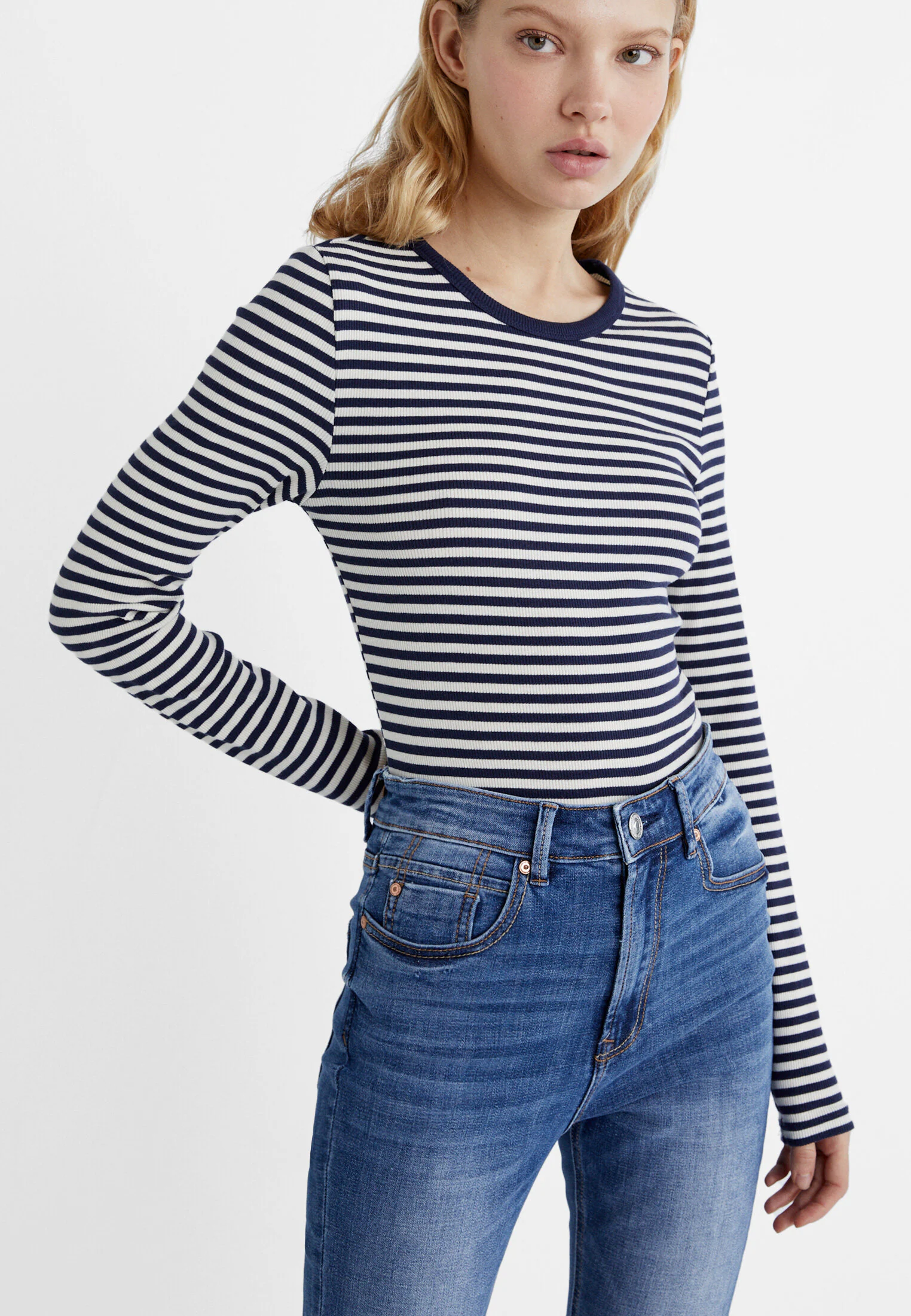 1450 SUPER HIGH-WAIST SKINNY JEANS