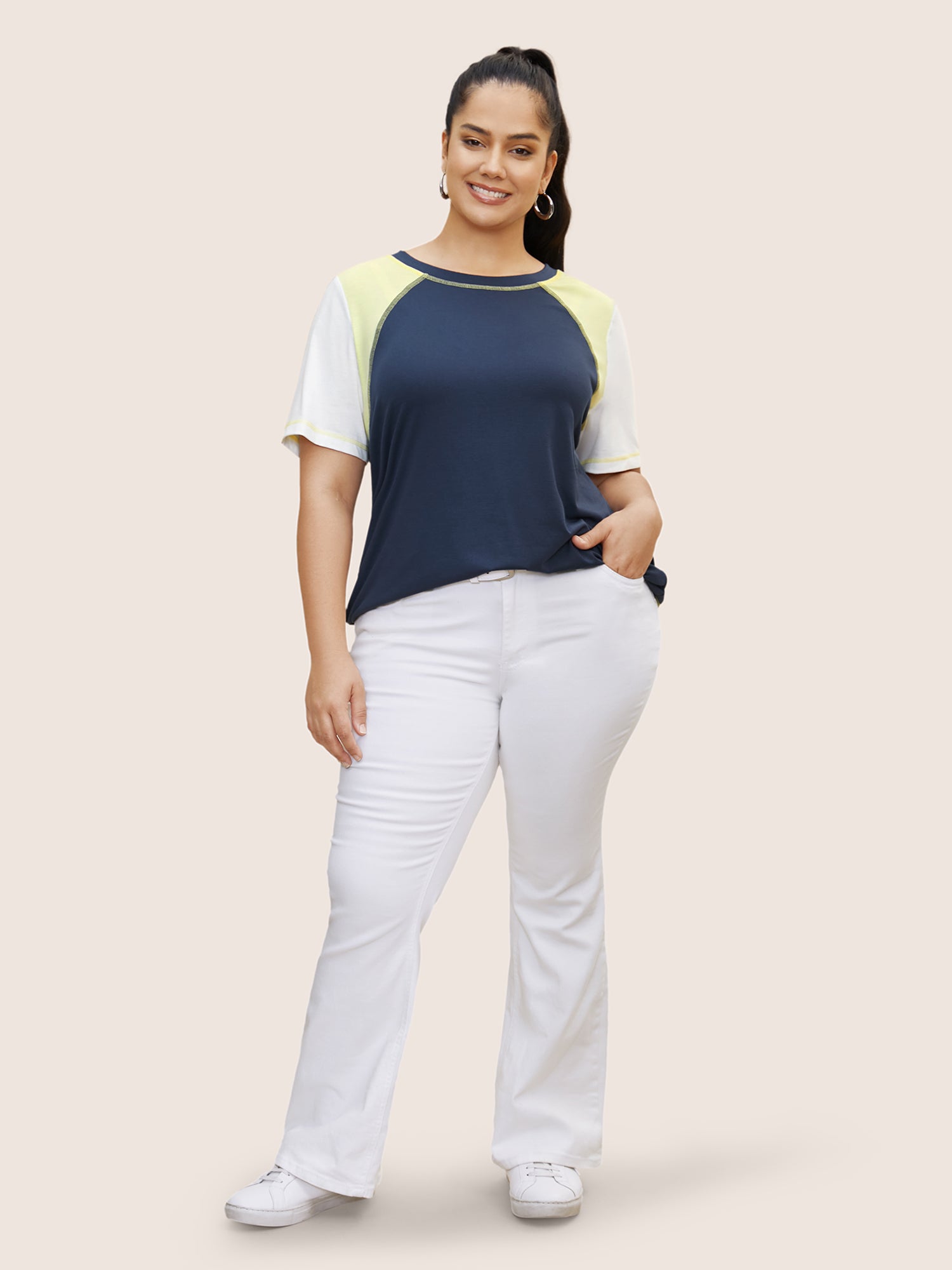 Round Neck Contrast Patchwork Quilted T-shirt