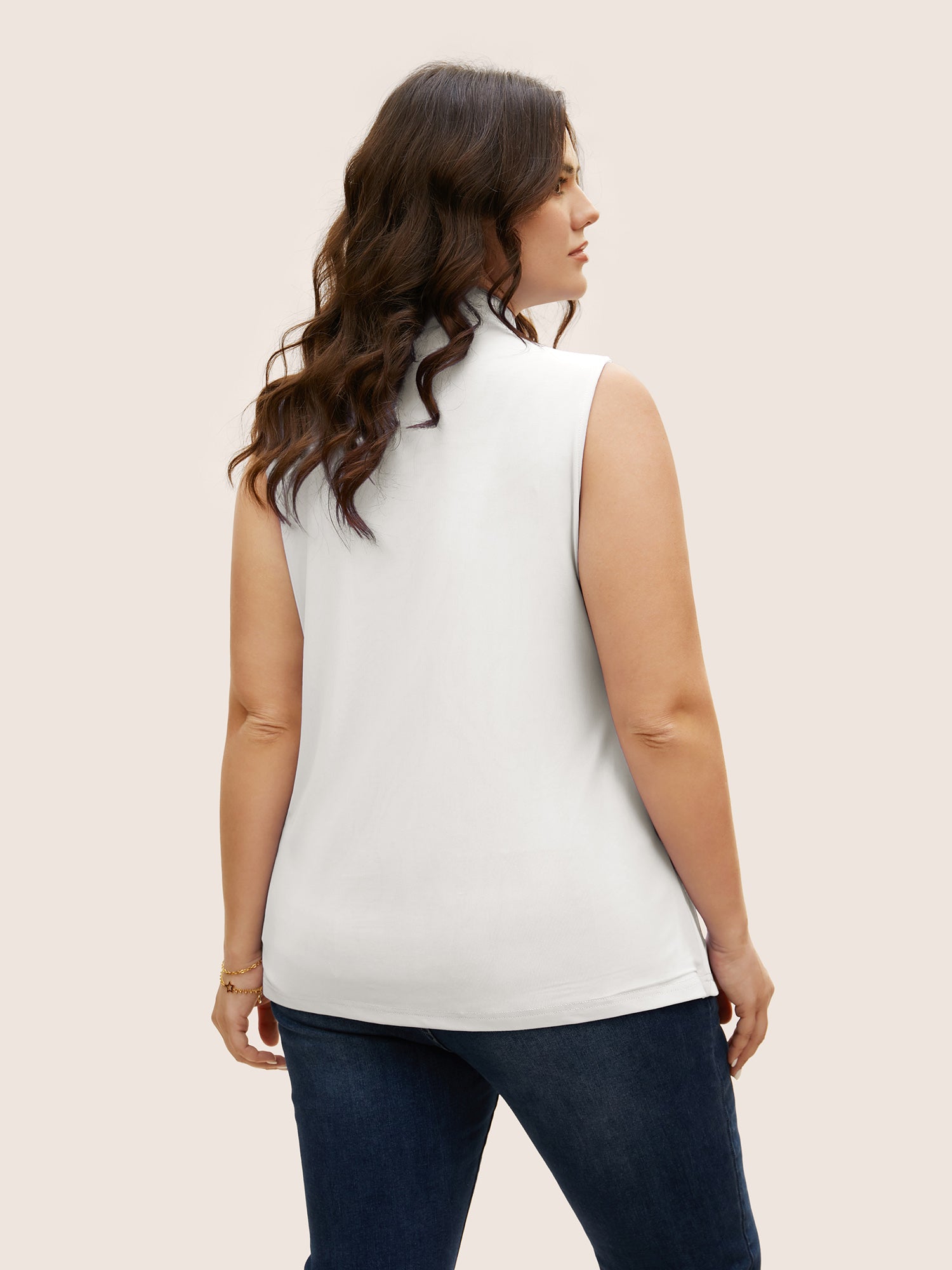 Overlap Collar Solid Pleated Tank Top