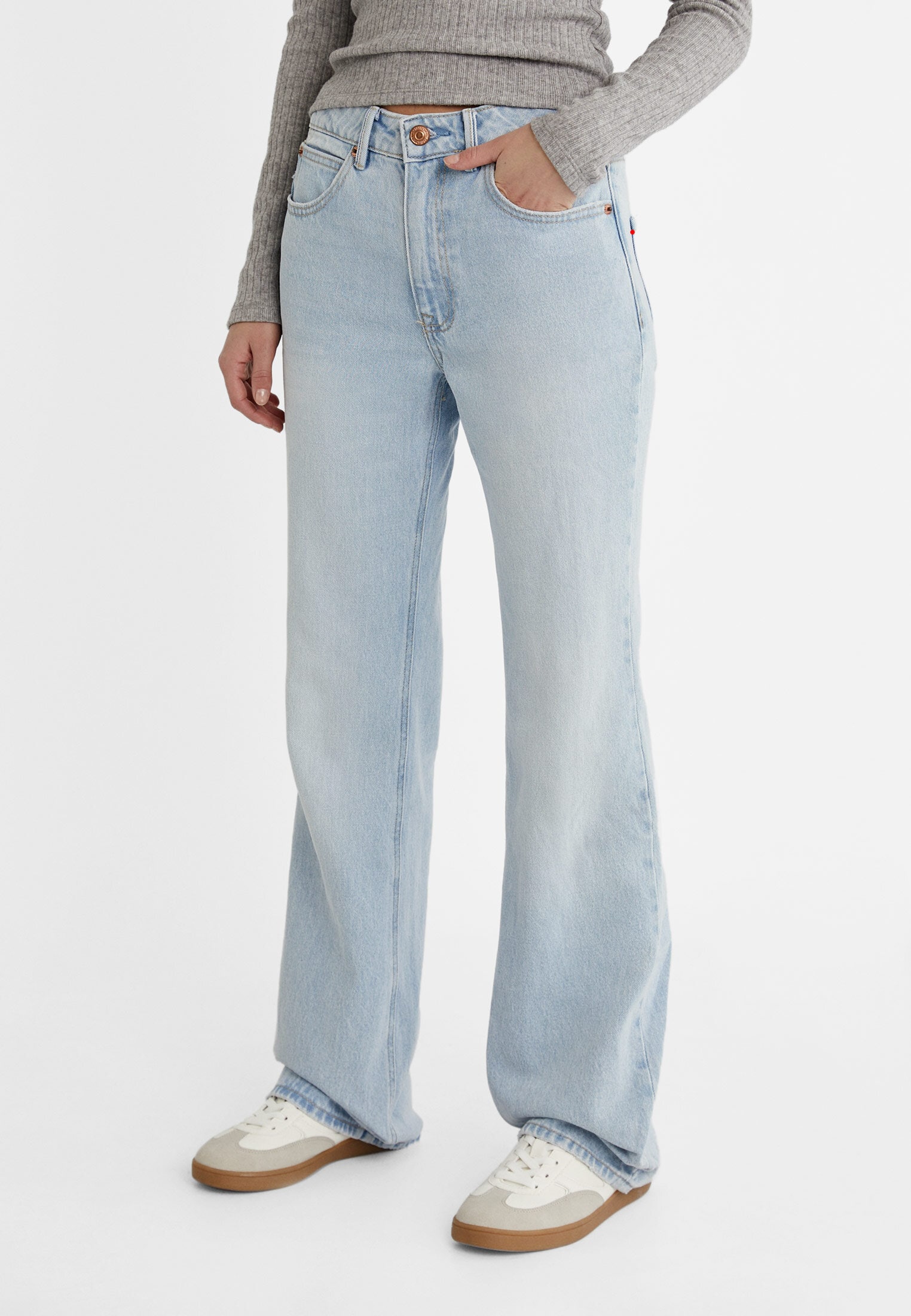 VINTAGE FLARED JEANS
