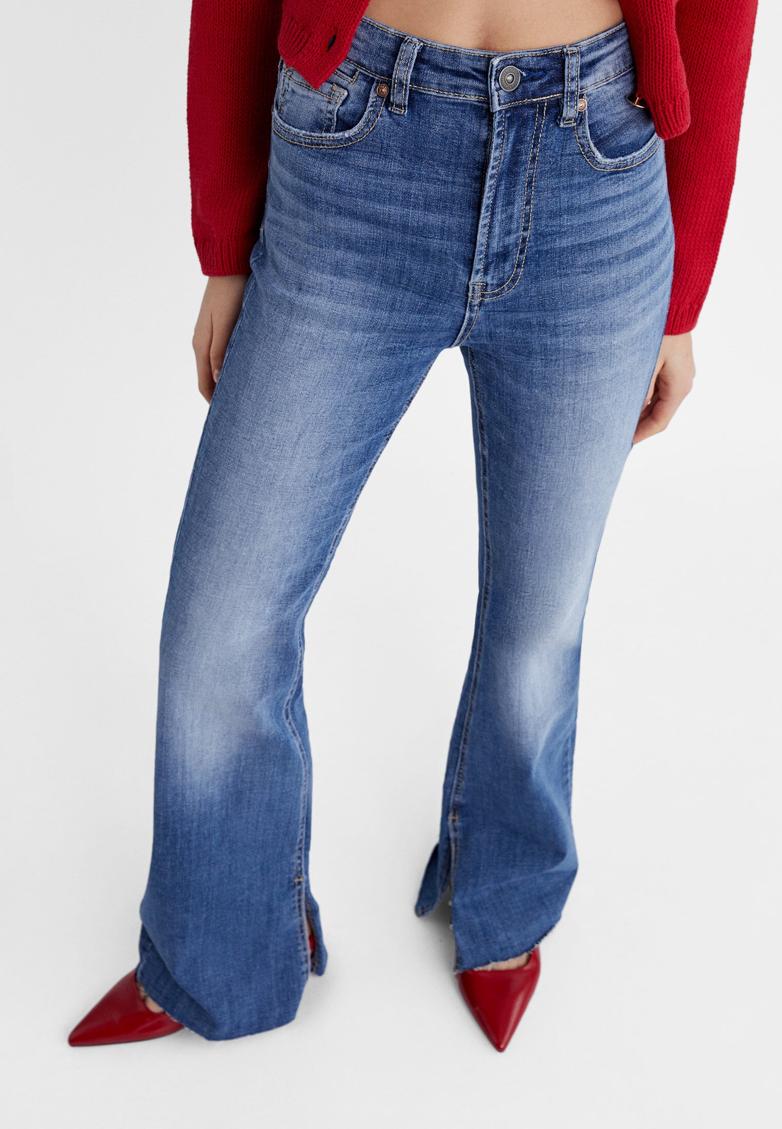 SLIT FIT FLARED JEANS