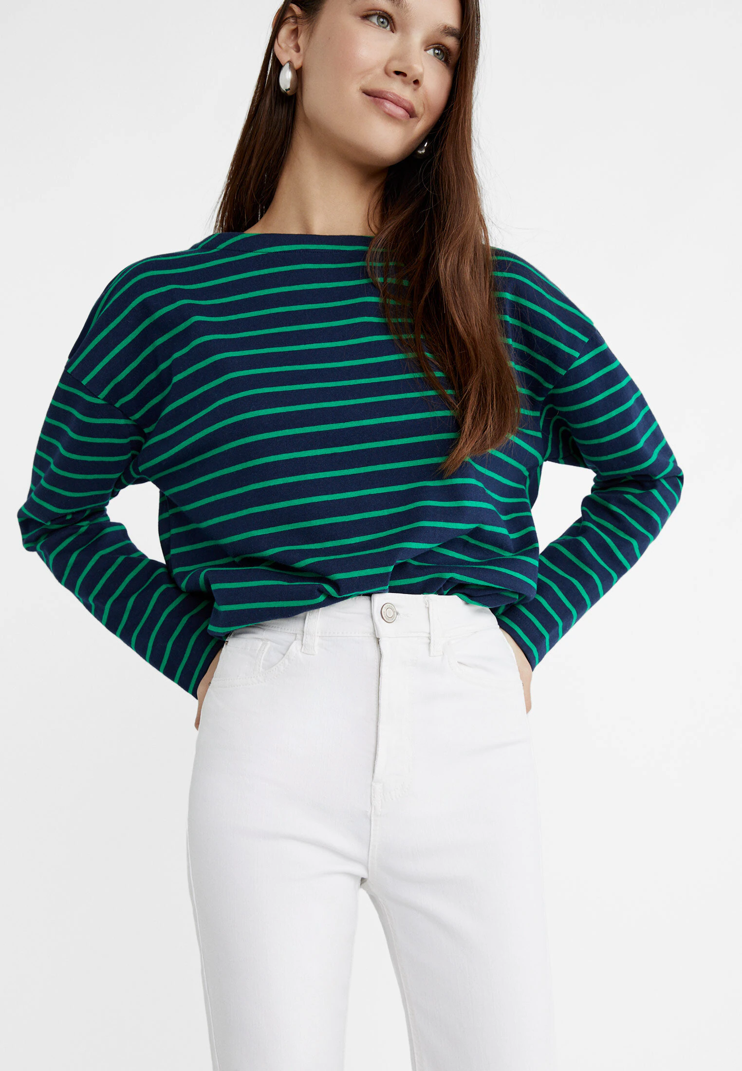 D78 CROPPED FLARED JEANS