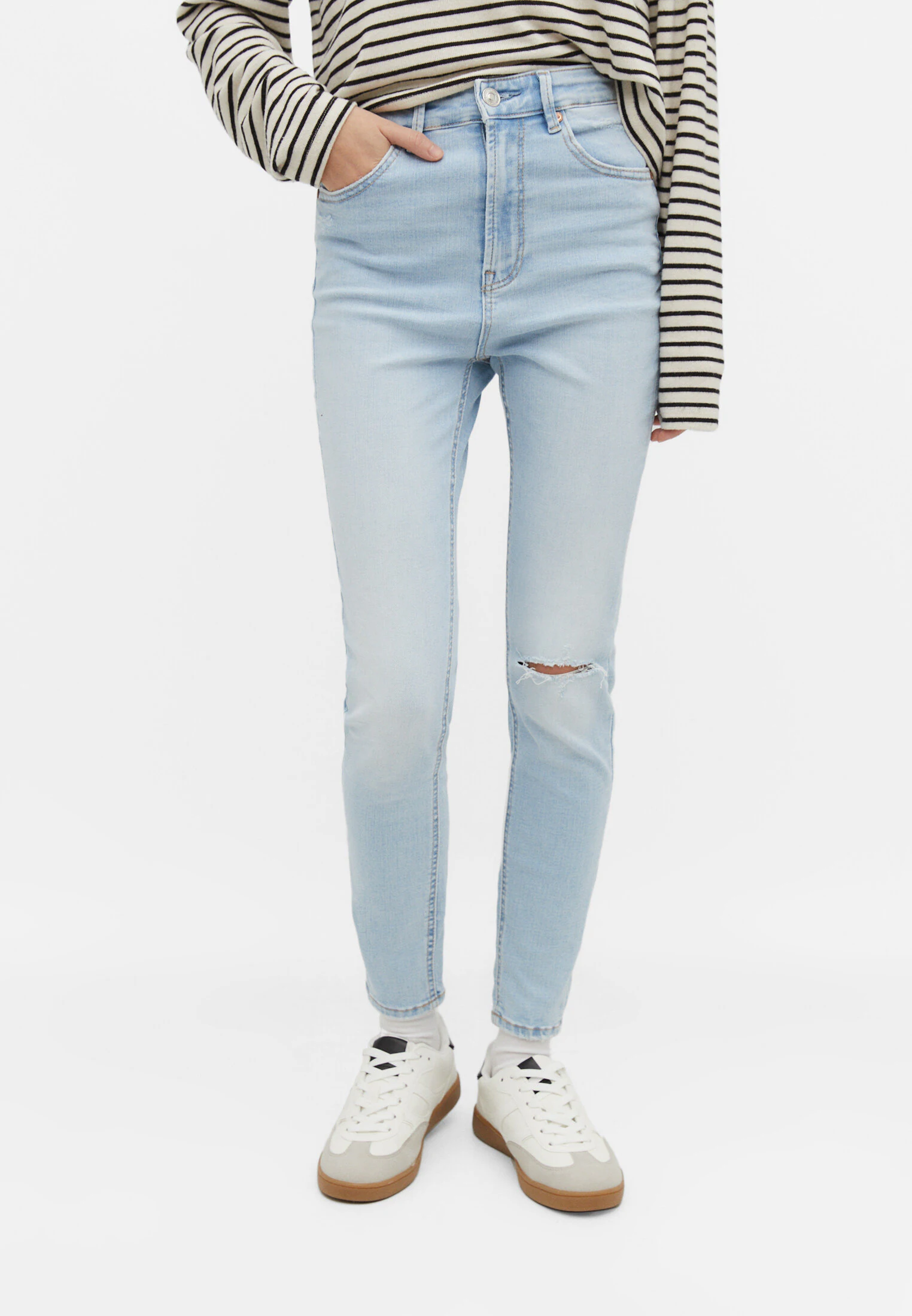 1450 SUPER HIGH-WAIST SKINNY JEANS