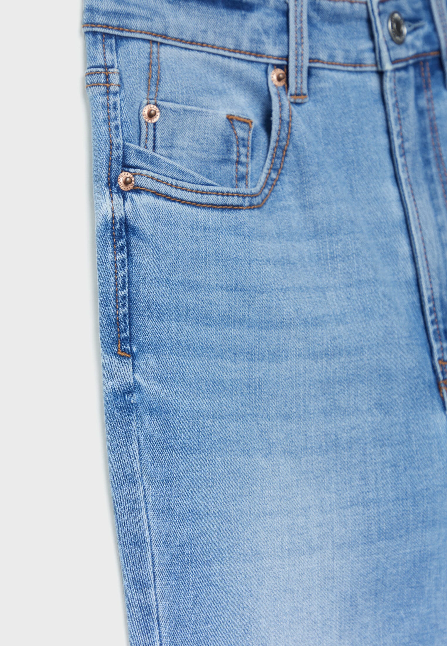 D78 CROPPED FLARED JEANS