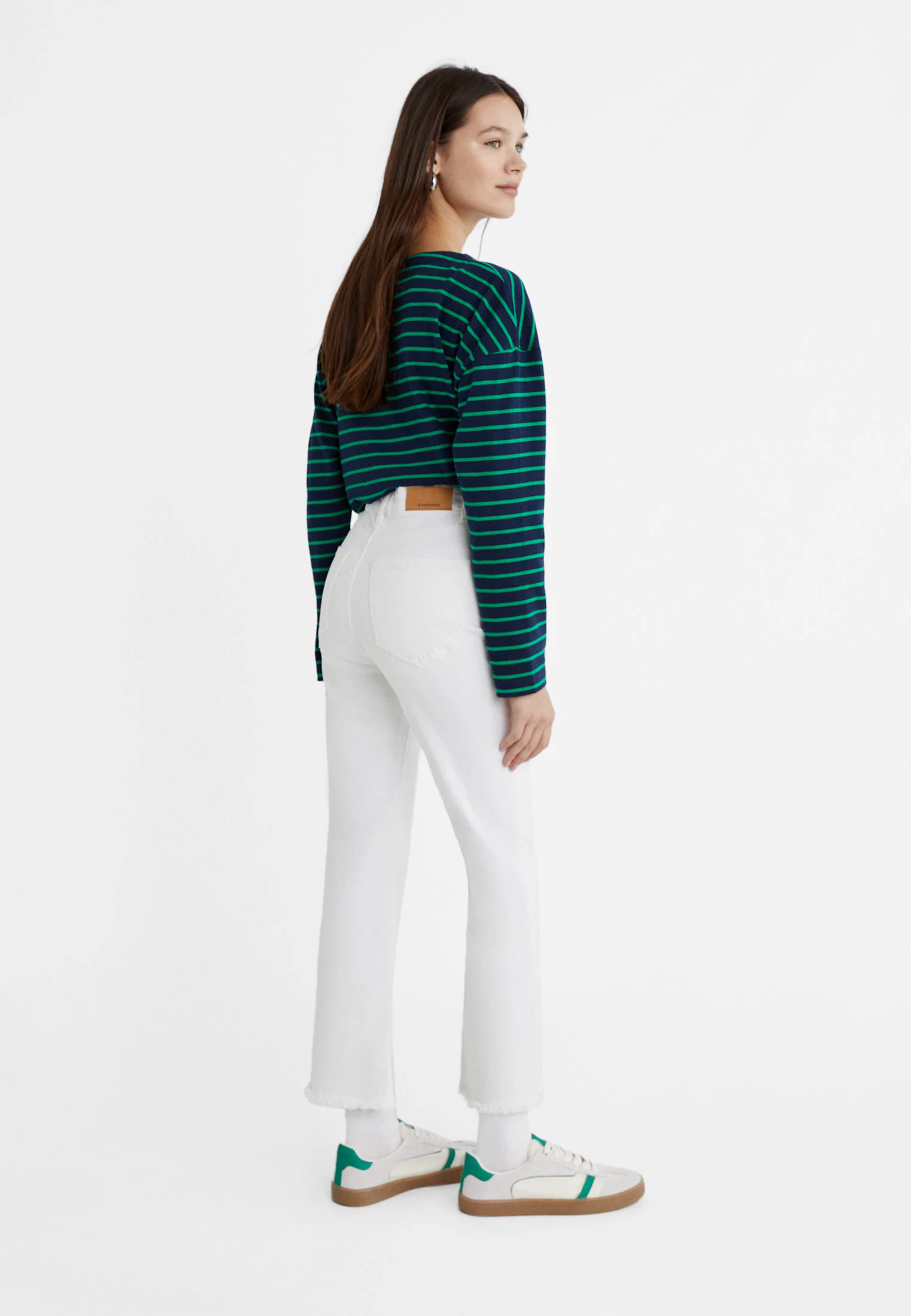 D78 CROPPED FLARED JEANS