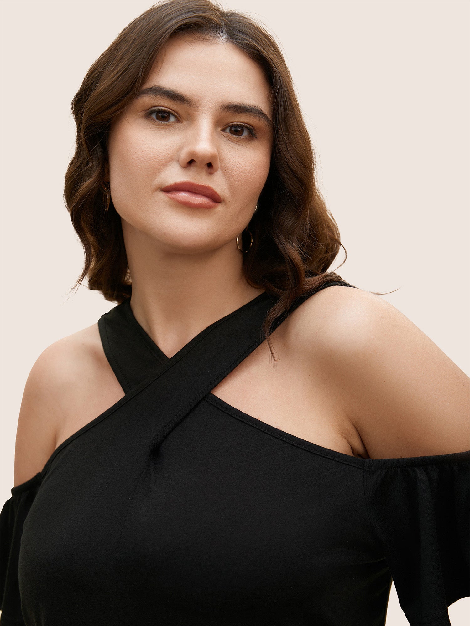 Solid Overlap Collar Ruffle Sleeve T-shirt